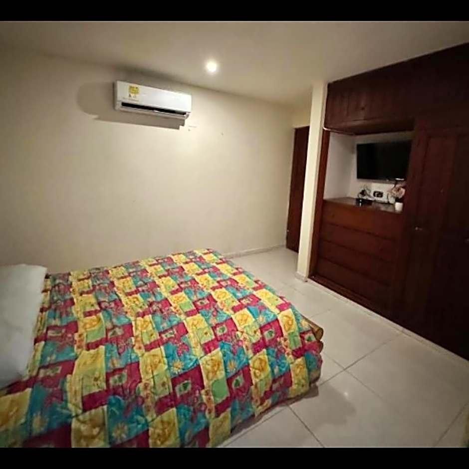 Airport Hotel 3*